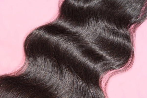 Pousse de cheveux rapide : 5 résolutions à adopter